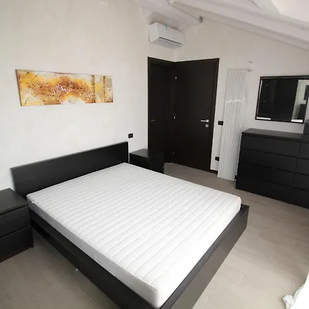 Colombo Apartman *