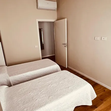 Colombo Apartman